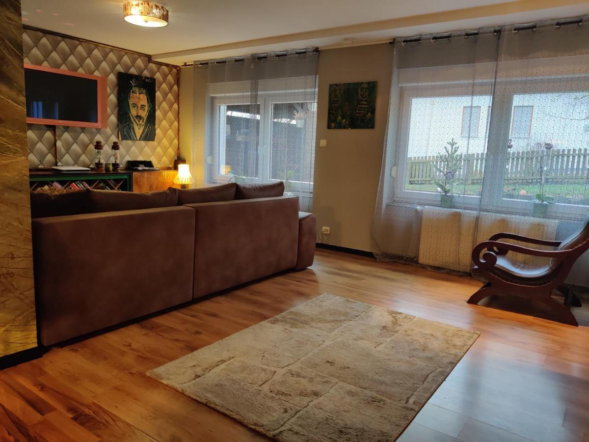 Feel Like Home / Fuhl Dich Wie Zu Hause Büchenbeuren Exteriör bild
