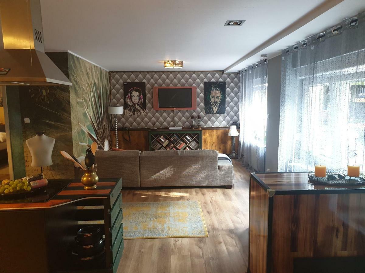 Feel Like Home / Fuhl Dich Wie Zu Hause Büchenbeuren Exteriör bild
